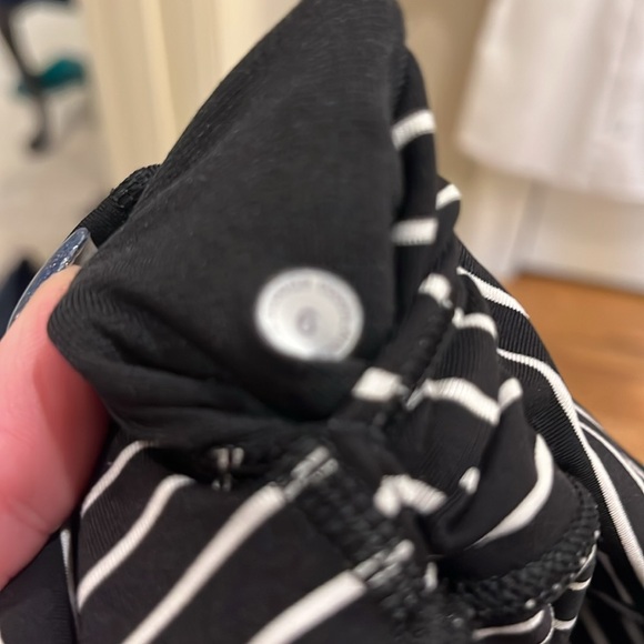 Wunder Under leggings 25” - Picture 3 of 4